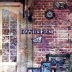 DAYDREAM(初回限定盤B)(DVD付)(DVD1枚、トレカ2枚付)